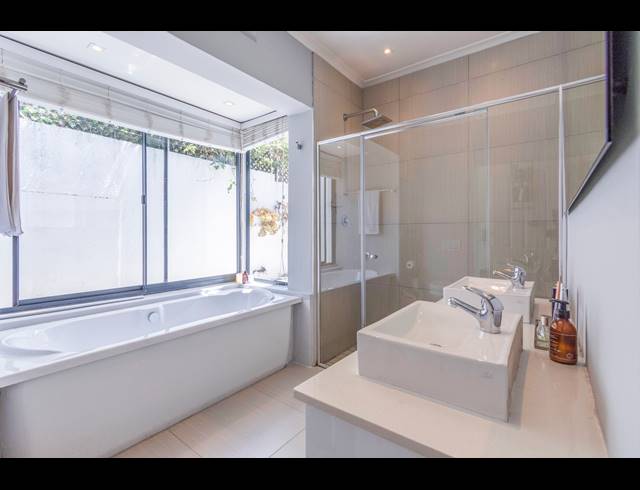 3 BEDROOM HOUSE RENTED IN WOODSTOCK